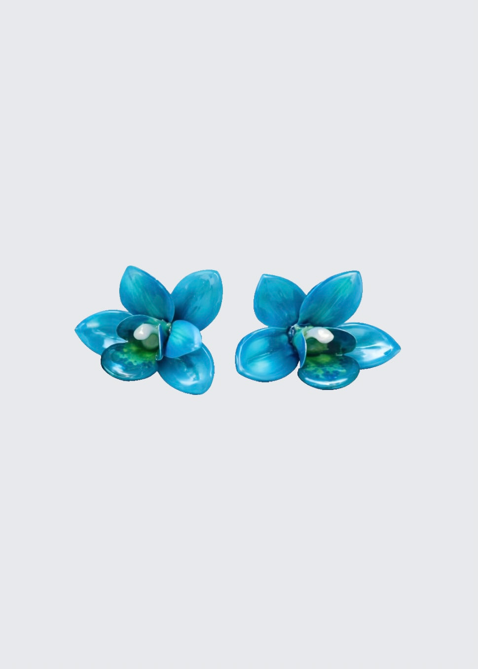 Green mila earrings