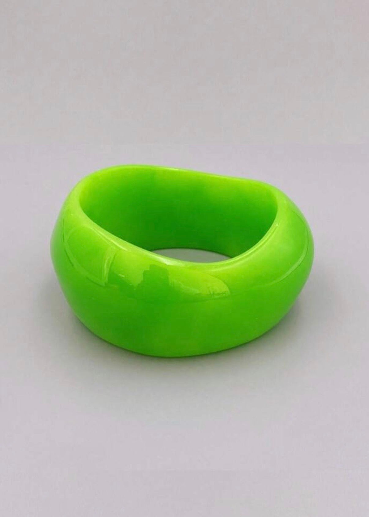Green kaia bangle